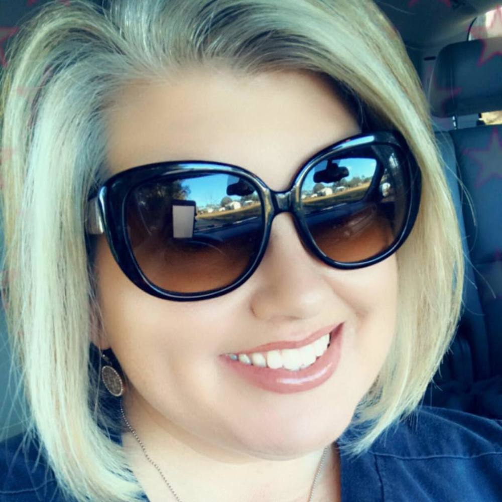 Meet your Posher, Andrea